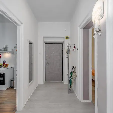 Apartment Pape Split